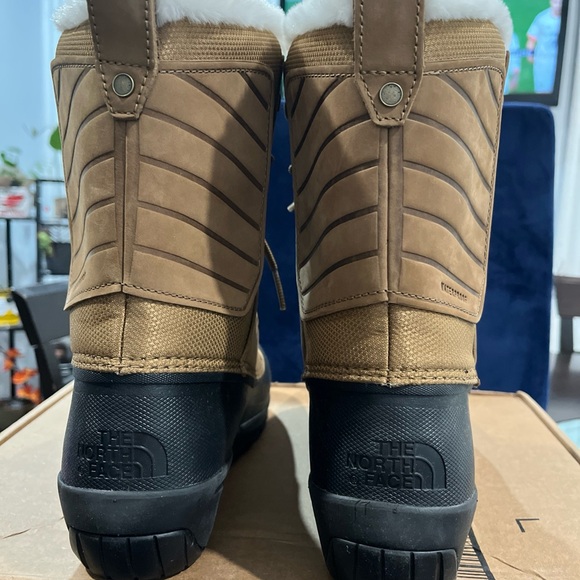 The North Face Women's Shellista IV Mid Waterproof snow Boot size 9 - Picture 9 of 10